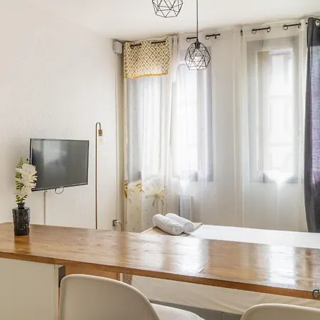 Heliot - Hypercentre - Proche Du Métro Appartamento